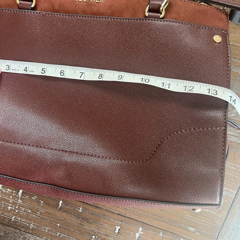 EUC NINE WEST Irwyn Saddle Tan Bag w Double Handles and Shoulder Strap Crossbody